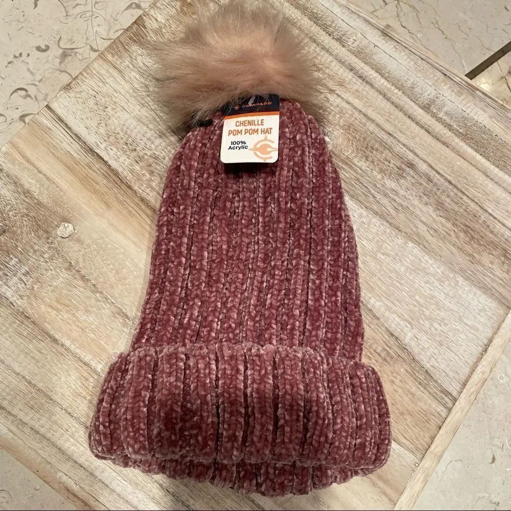 NWT COMPASS Pink Chenille Pom Pom beanie hat so cozy!! So soft!!! New with Tags